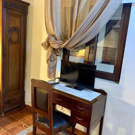 Aranceto Nocleg ze śniadaniem 3*
